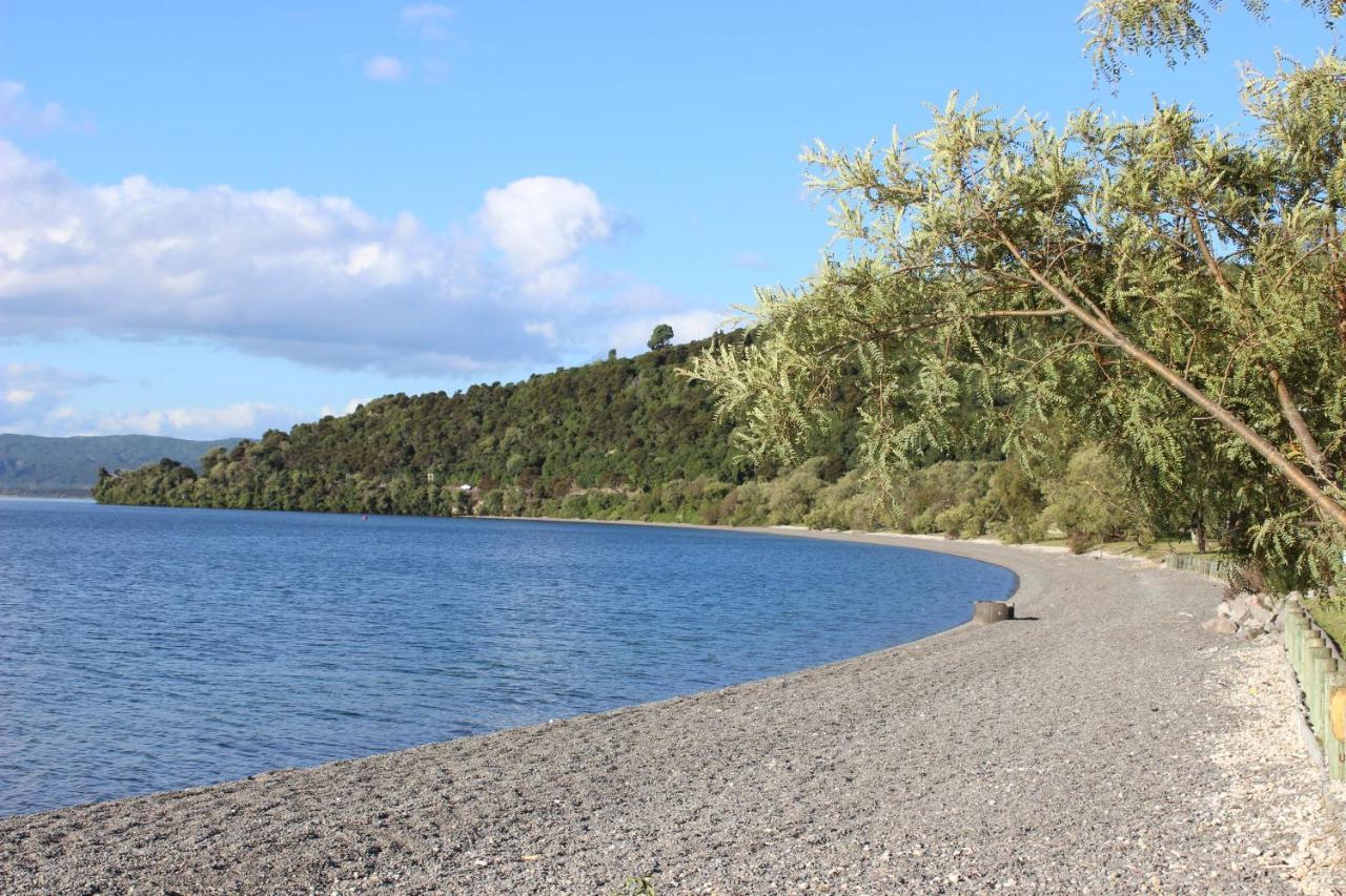 Villa Bram'S Bach à Lac Lac Taupo Extérieur photo