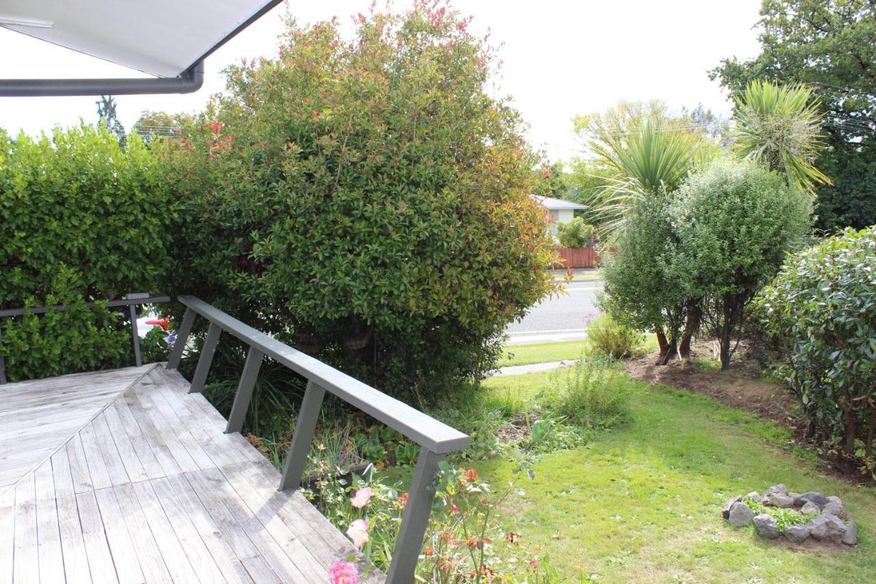 Villa Bram'S Bach à Lac Lac Taupo Extérieur photo