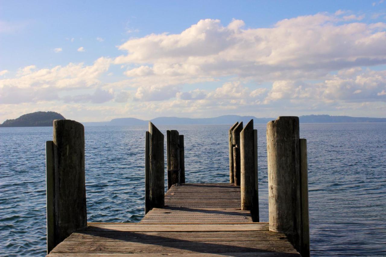 Villa Bram'S Bach à Lac Lac Taupo Extérieur photo