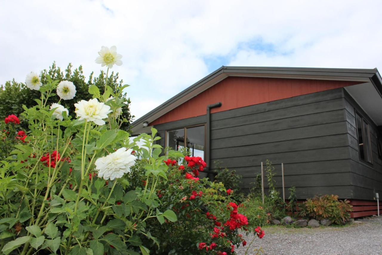 Villa Bram'S Bach à Lac Lac Taupo Extérieur photo