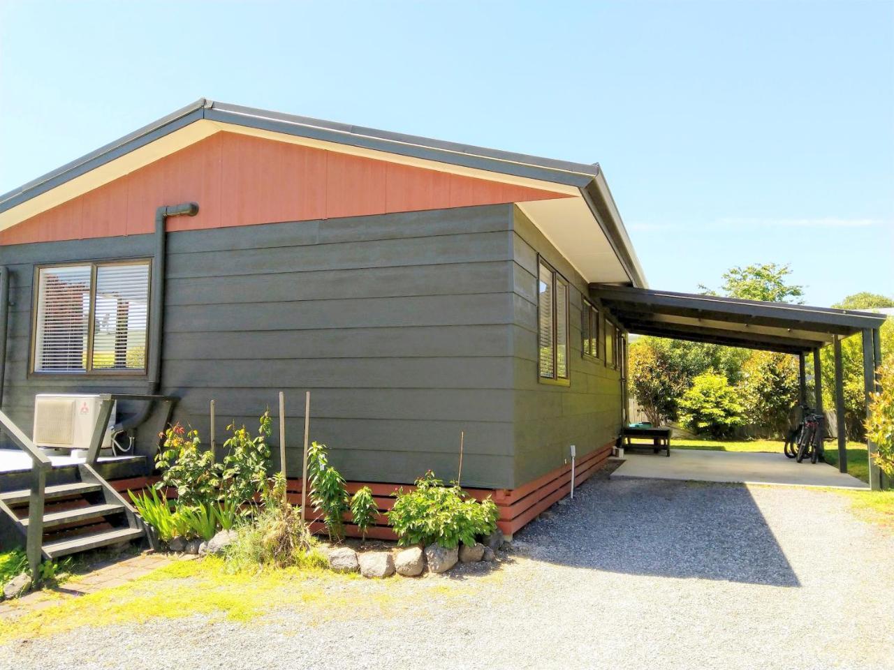 Villa Bram'S Bach à Lac Lac Taupo Extérieur photo