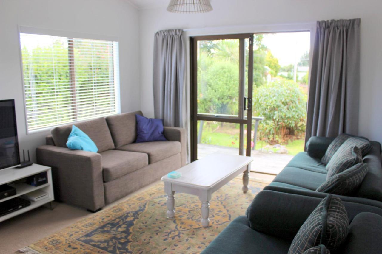 Villa Bram'S Bach à Lac Lac Taupo Extérieur photo