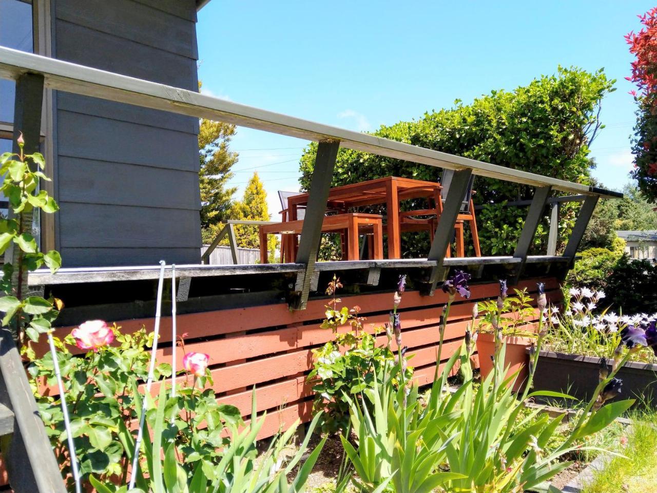 Villa Bram'S Bach à Lac Lac Taupo Extérieur photo