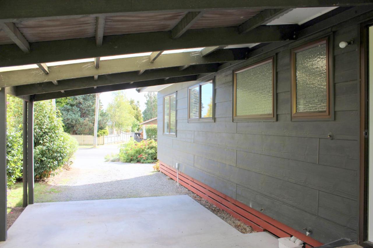 Villa Bram'S Bach à Lac Lac Taupo Extérieur photo